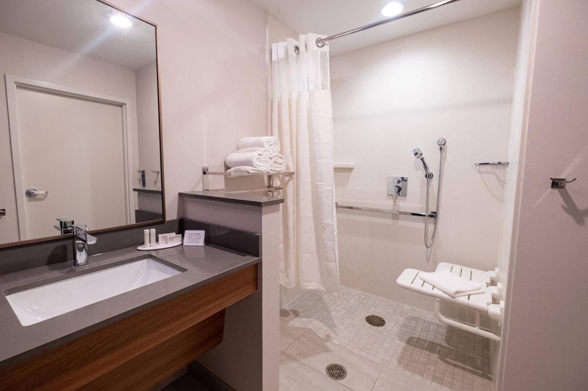 Fairfield By Marriott Inn & Suites Fond Du Lac Εξωτερικό φωτογραφία