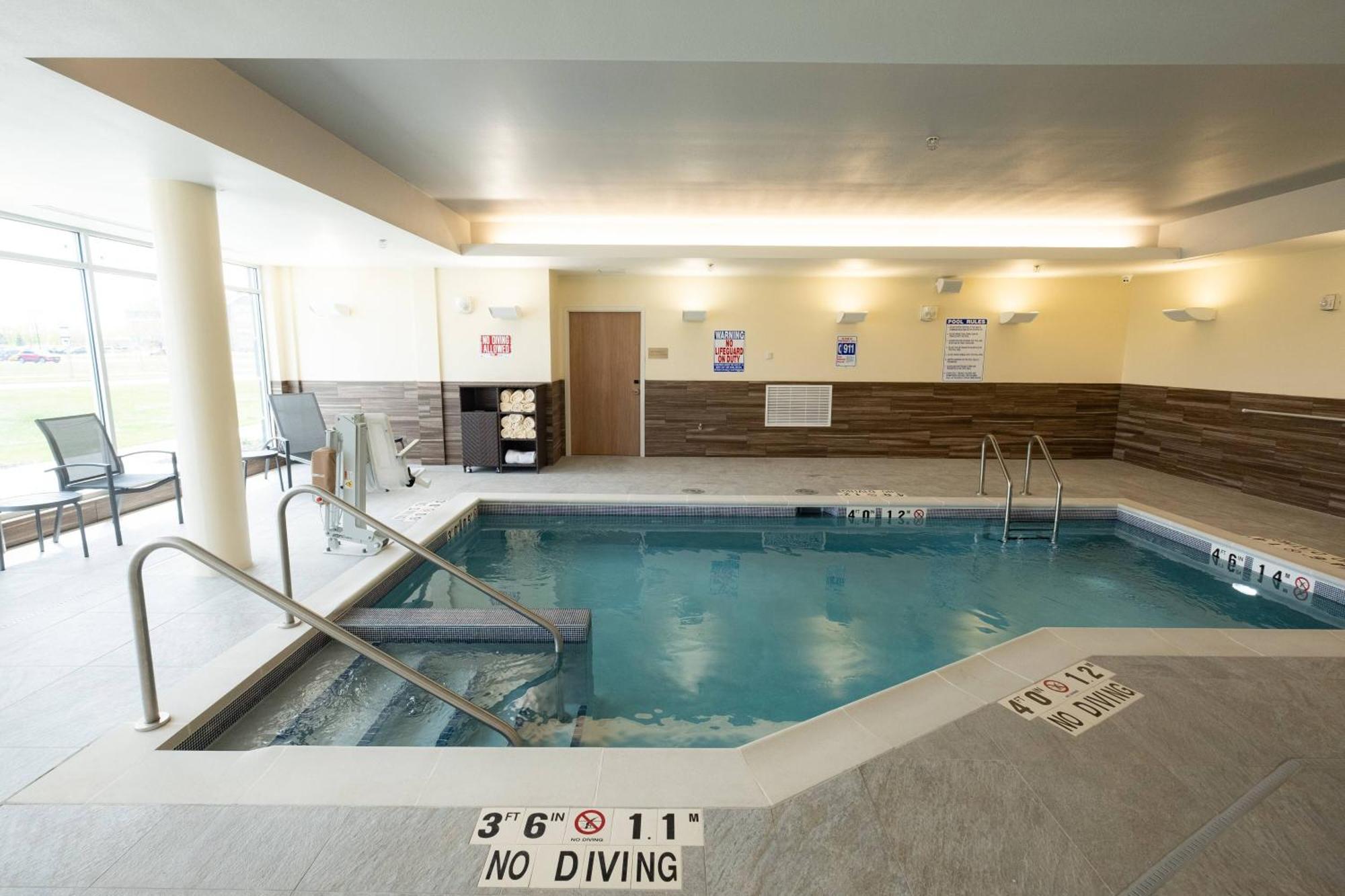 Fairfield By Marriott Inn & Suites Fond Du Lac Εξωτερικό φωτογραφία